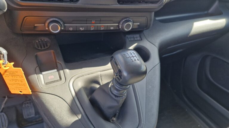 Citroën Berlingo XL BLUEHDI 100 DRIVER - Image 09 (July 7, 2026)