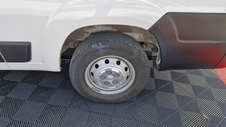 Peugeot Boxer BLUEHDI 140 ASPHALT - Image 20 (July 7, 2026)
