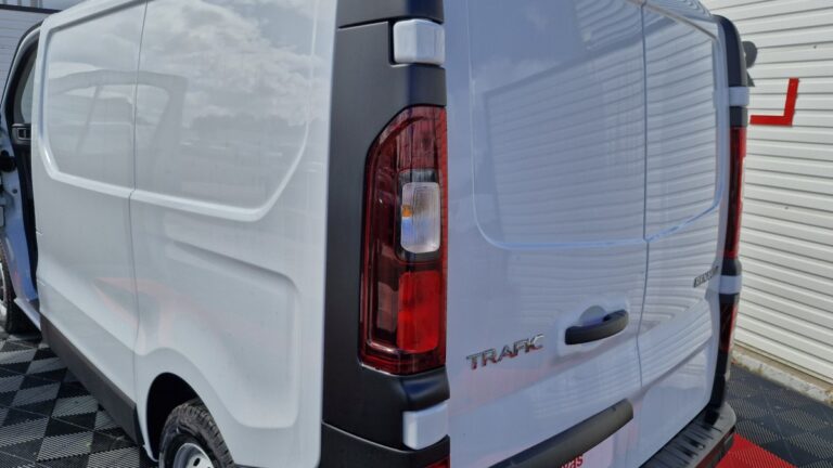 Renault Trafic Blue DCI 150 Grand Confort - Image 18 (July 7, 2026)