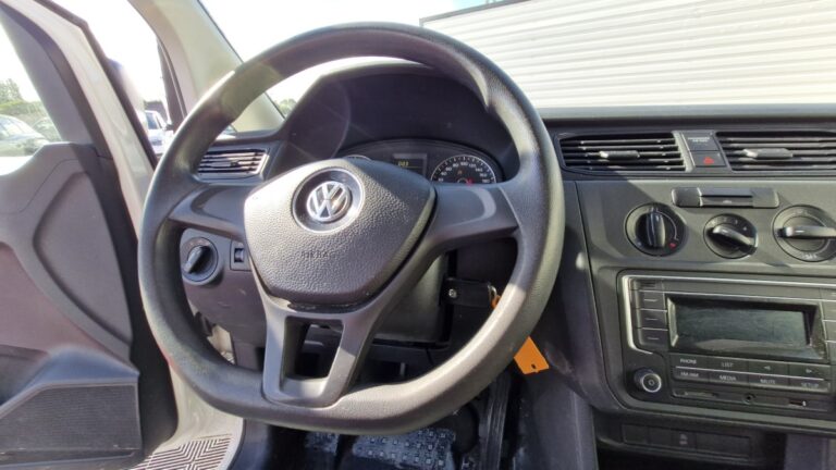Volkswagen Caddy Van MAXI 2.0 TDI 102 BVM5 - Image 10 (July 7, 2026)