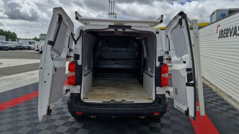 Peugeot Expert Standard 1.5 BlueHDI 120 Premium - Image 06 (July 7, 2026)