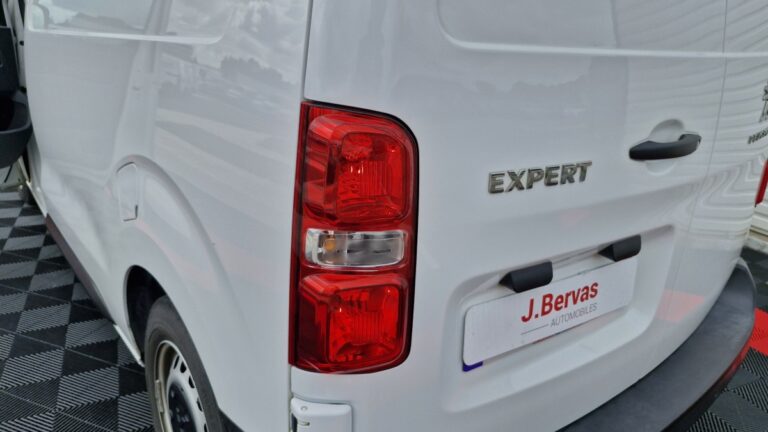 Peugeot Expert Standard 1.5 BlueHDI 120 Premium - Image 18 (July 7, 2026)