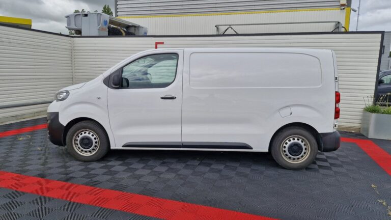 Peugeot Expert Standard 1.5 BlueHDI 120 Premium - Image 03 (July 7, 2026)