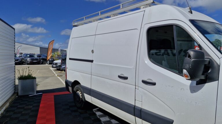 Renault Master Blue DCI 135 Grand Confort - Image 19 (July 7, 2026)