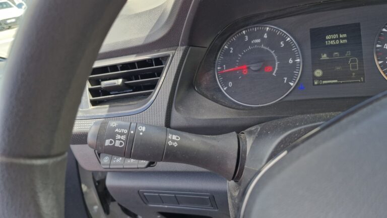 Renault Kangoo Van L1 BLUE DCI 95 GSR2 ADVANCE - Image 12 (July 7, 2026)