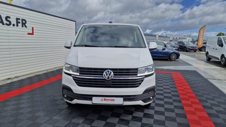 Volkswagen Transporter 2.0 TDI 150 DSG7 BUSINESS - Image 02 (July 7, 2026)