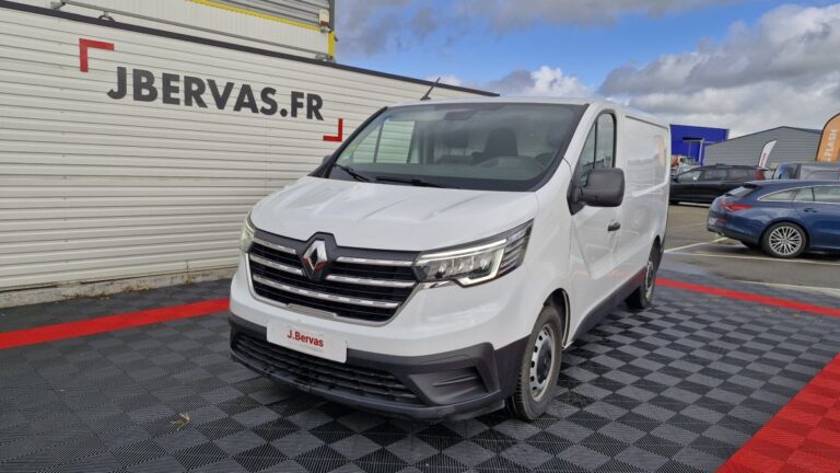 Renault Trafic Blue DCI 130 Grand Confort - Image 01 (July 7, 2026)