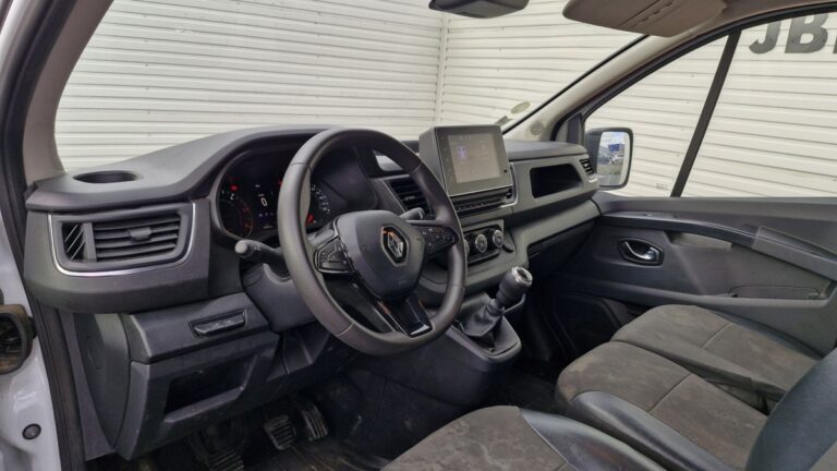 Renault Trafic Blue DCI 130 Grand Confort - Image 16 (July 7, 2026)