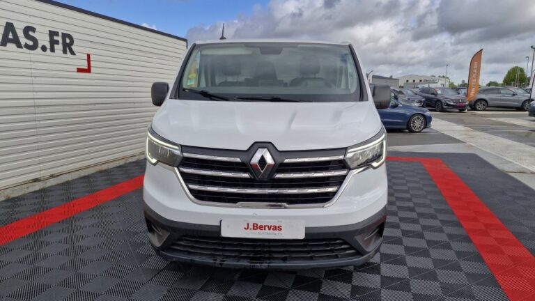 Renault Trafic Blue DCI 130 Grand Confort - Image 02 (July 7, 2026)