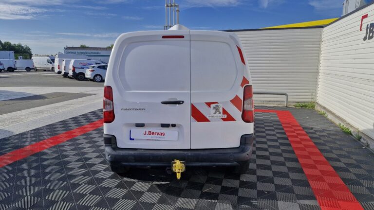 Peugeot Partner STANDARD BLUEHDI 100 PREMIUM - Image 05 (July 7, 2026)