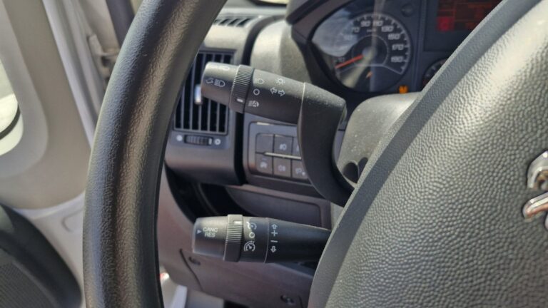 Peugeot Boxer BLUEHDI 140 ASPHALT - Image 12 (July 7, 2026)
