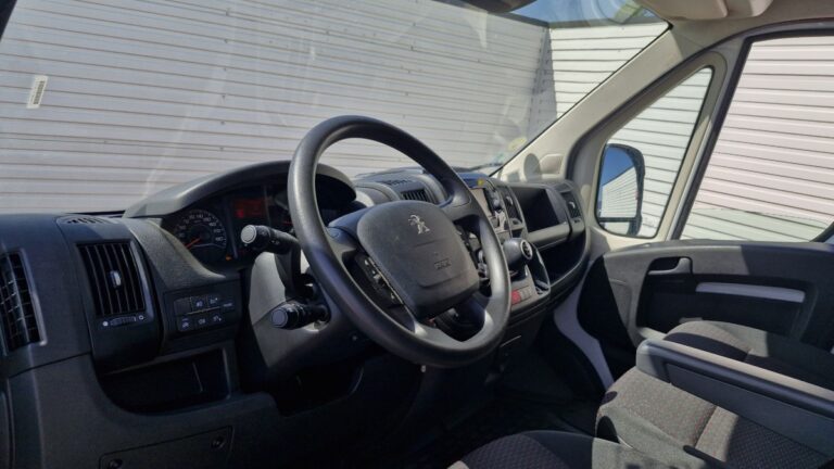 Peugeot Boxer BLUEHDI 140 ASPHALT - Image 14 (July 7, 2026)