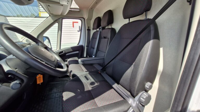 Peugeot Boxer BLUEHDI 140 ASPHALT - Image 15 (July 7, 2026)