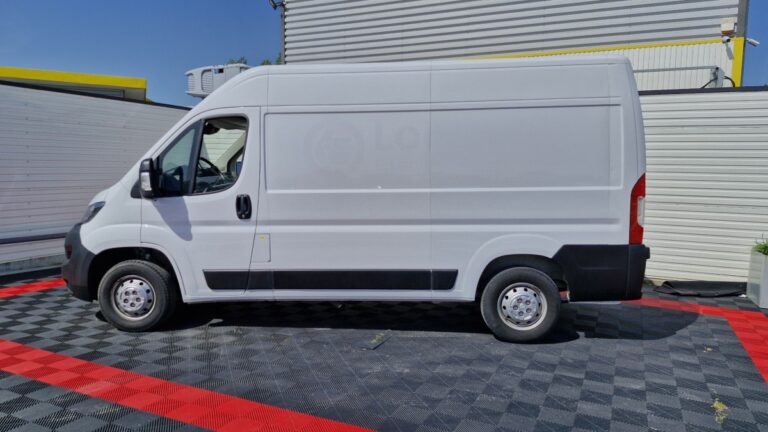 Peugeot Boxer BLUEHDI 140 ASPHALT - Image 03 (July 7, 2026)