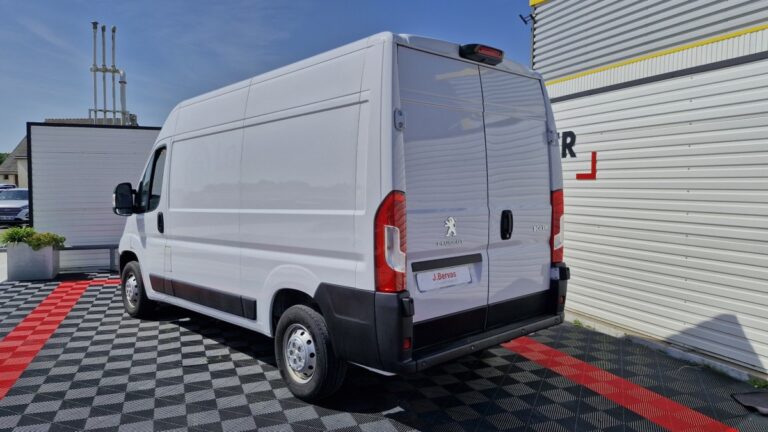 Peugeot Boxer BLUEHDI 140 ASPHALT - Image 04 (July 7, 2026)