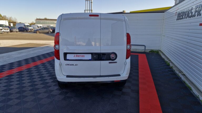 Fiat Doblo Cargo 1.6 MULTIJET 105 PRO LOUNGE - Image 05 (July 7, 2026)