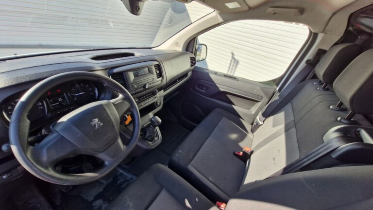 Peugeot Expert M BlueHDI 145 BVM6 - Image 10 (July 7, 2026)