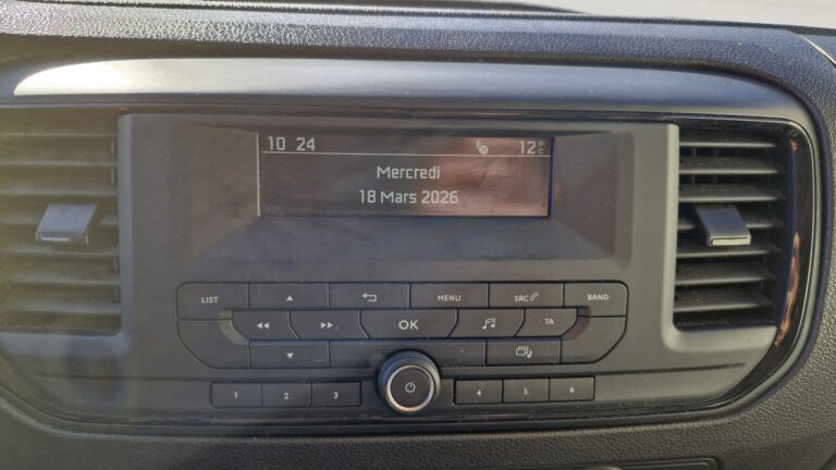 Peugeot Expert M BlueHDI 145 BVM6 - Image 11 (July 7, 2026)