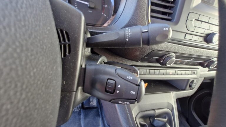 Peugeot Expert M BlueHDI 145 BVM6 - Image 20 (July 7, 2026)