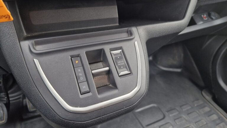Fiat Scudo BLUEHDI 145 M EAT8 - Image 12 (July 7, 2026)