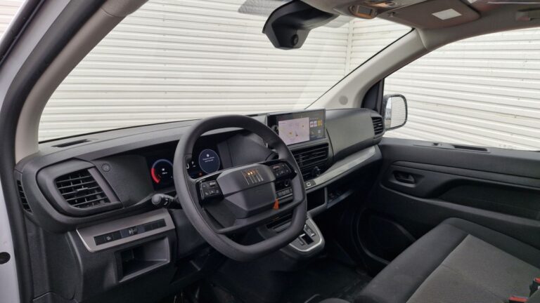 Fiat Scudo BLUEHDI 145 M EAT8 - Image 18 (July 7, 2026)
