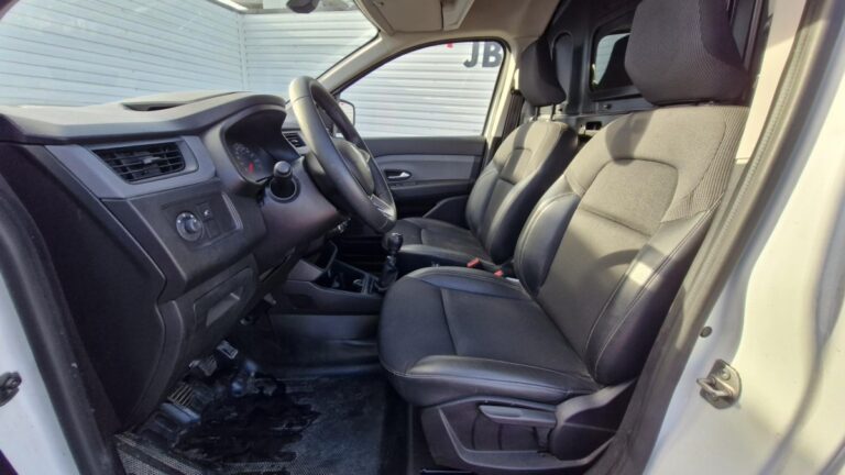 Renault Express Van BLUE DCI 95 CONFORT - Image 07 (July 7, 2026)