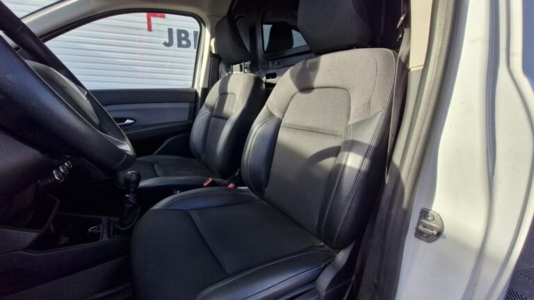 Renault Express Van BLUE DCI 95 CONFORT - Image 08 (July 7, 2026)