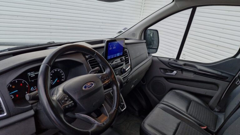 Ford Transit Custom 2.0 ECOBLUE 185 BVA SPORT - Image 16 (July 7, 2026)
