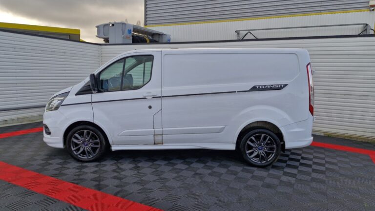 Ford Transit Custom 2.0 ECOBLUE 185 BVA SPORT - Image 03 (July 7, 2026)