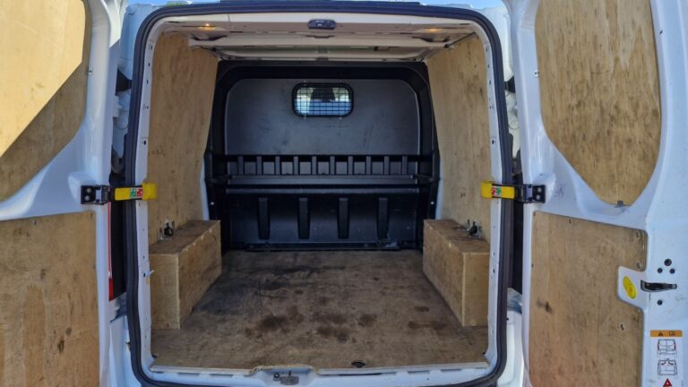 Ford Transit Custom CABINE APPROFONDIE 2.0 Ecoblue 130 Trend Business - Image 06 (July 7, 2026)