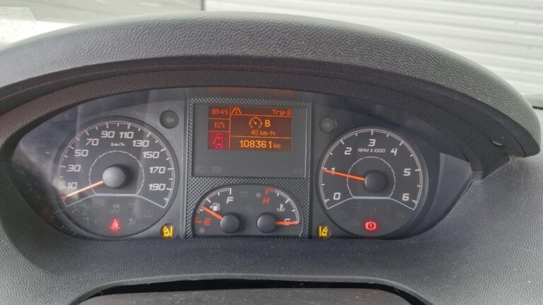 Peugeot Boxer BLUEHDI 140 ASPHALT - Image 14 (July 7, 2026)
