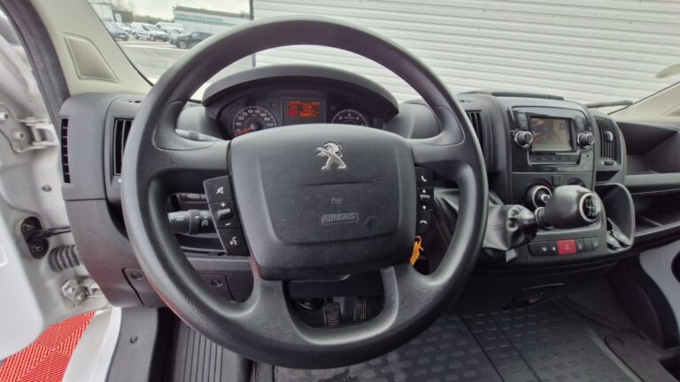 Peugeot Boxer BLUEHDI 140 ASPHALT - Image 19 (July 7, 2026)