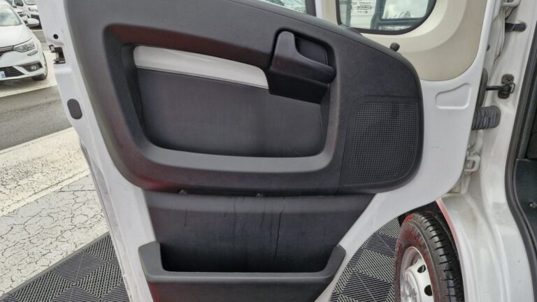 Peugeot Boxer BLUEHDI 140 ASPHALT - Image 20 (July 7, 2026)