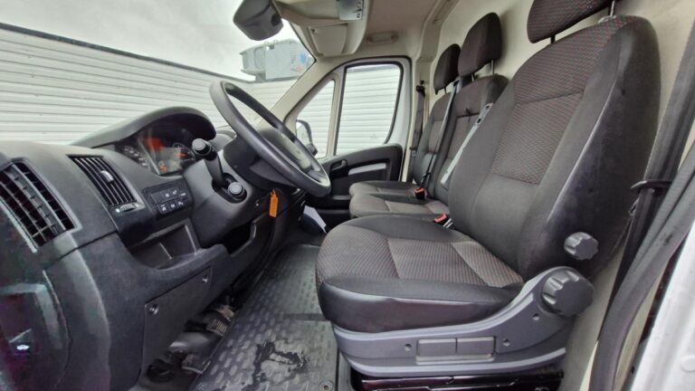Peugeot Boxer BLUEHDI 140 ASPHALT - Image 07 (July 7, 2026)