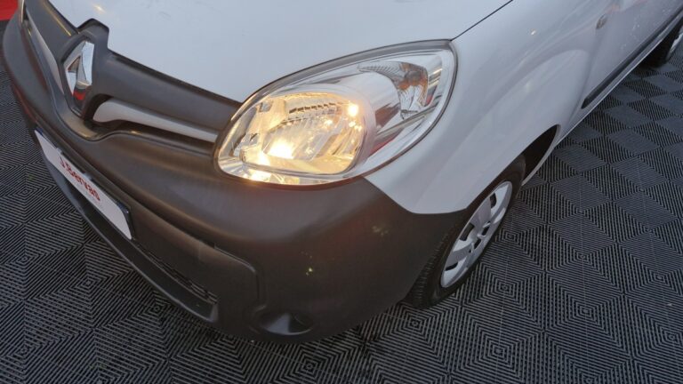 Renault Kangoo Express BLUE DCI 95 GRAND CONFORT - Image 17 (July 7, 2026)