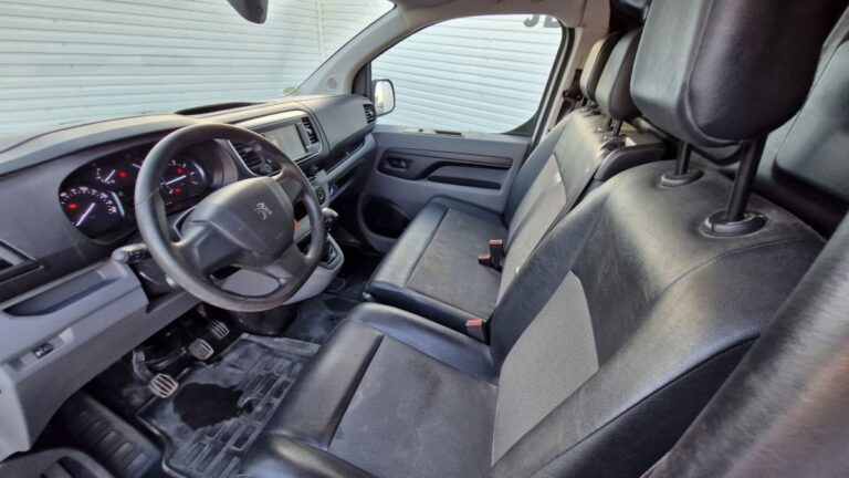 Peugeot Expert Standard BlueHDI 120 Premium - Image 09 (July 7, 2026)