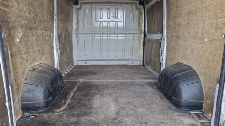 Fiat Ducato M H2 2.3 MJT 120 PRO LOUNGE - Image 06 (July 7, 2026)
