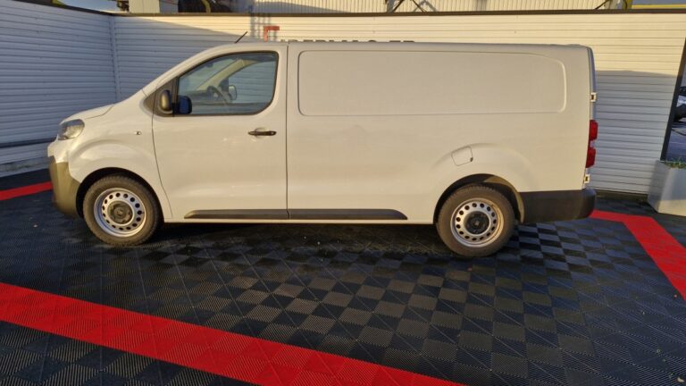 Fiat Scudo BLUEHDI 180 XL EAT8 - Image 03 (July 7, 2026)