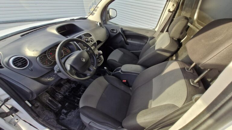 Renault Kangoo Express BLUE DCI 80 GRAND CONFORT - Image 15 (July 7, 2026)