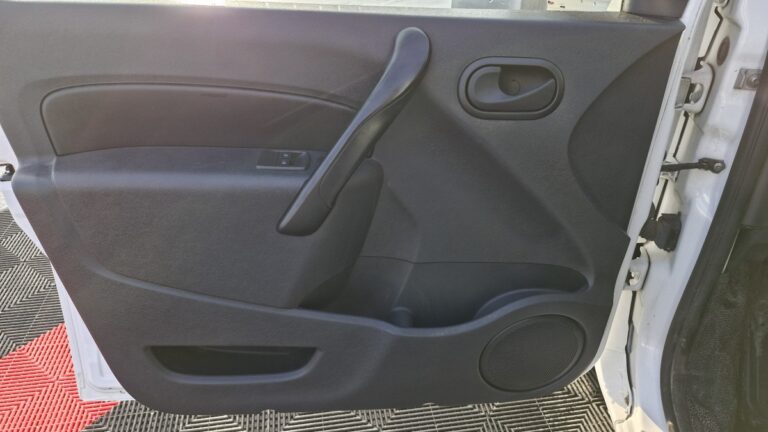 Renault Kangoo Express BLUE DCI 80 GRAND CONFORT - Image 18 (July 7, 2026)