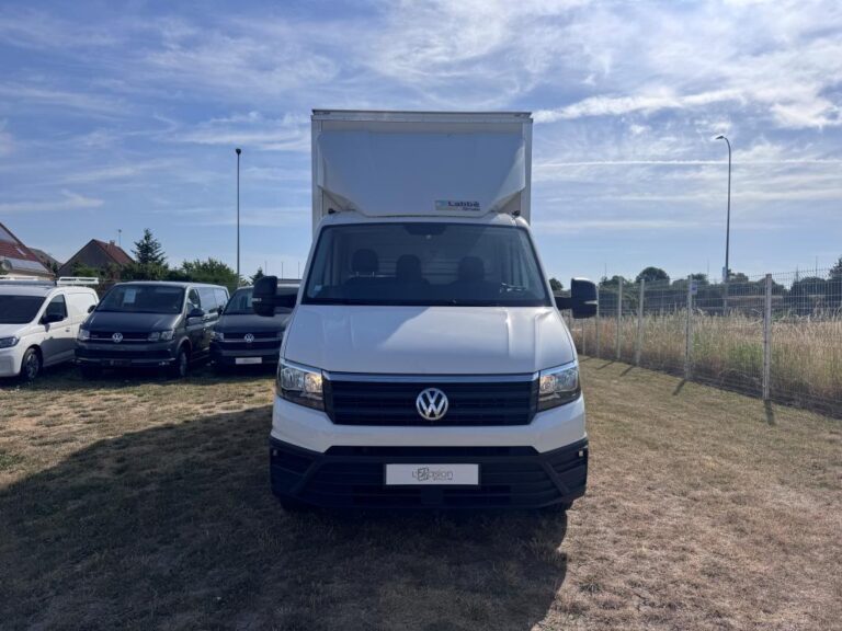 Volkswagen Crafter CHASSIS CABINE CSC PROPULSION (RJ) 35 L4 CGV CAPUCINE 2.0 TDI 177CH BUSINESS - Image 05 (July 7, 2026)