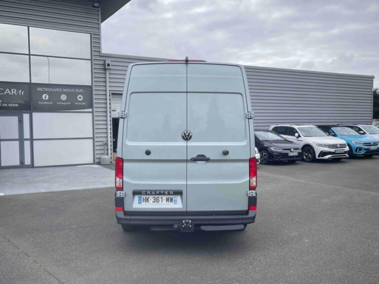Volkswagen Crafter VAN 35 2.0 TDI 177 CH BVA8 BUSINESS - Image 04 (July 7, 2026)