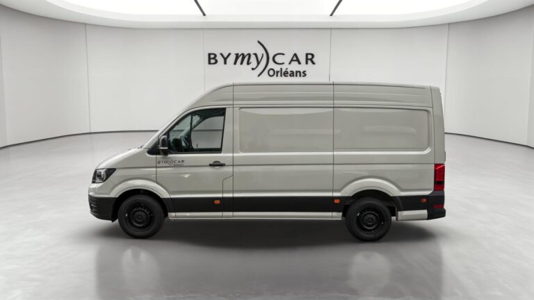 Volkswagen Crafter VAN 35 2.0 TDI 140 CH BUSINESS - Image 02 (July 7, 2026)