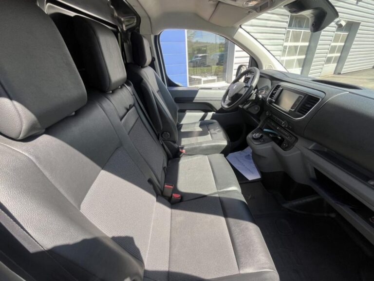 Peugeot Expert III 2.0 BHDI 145 AUTO S&S TAILLE M - Image 16 (July 7, 2026)