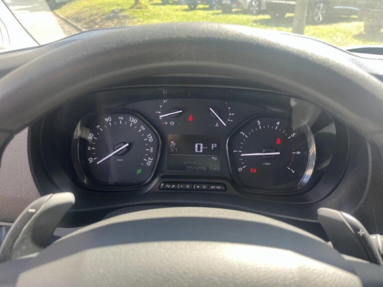 Peugeot Expert III 2.0 BHDI 145 AUTO S&S TAILLE M - Image 20 (July 7, 2026)