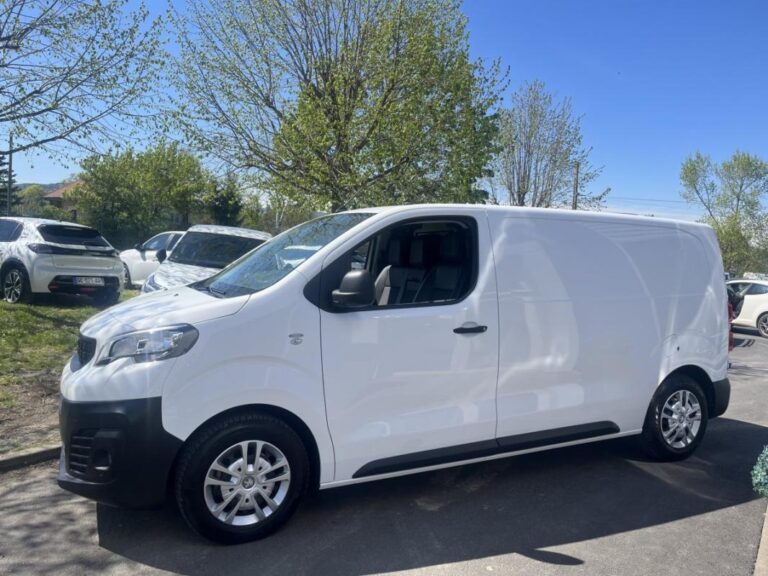 Peugeot Expert III 2.0 BHDI 145 AUTO S&S TAILLE M - Image 03 (July 7, 2026)