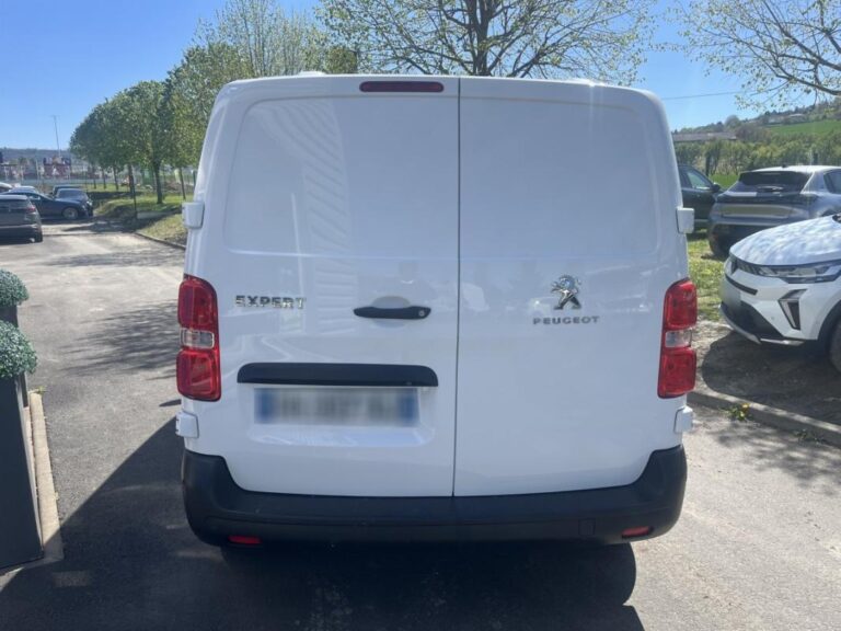 Peugeot Expert III 2.0 BHDI 145 AUTO S&S TAILLE M - Image 04 (July 7, 2026)