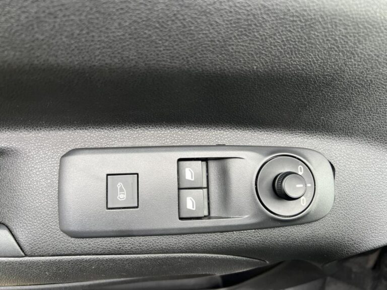 Peugeot Partner Standard 1000KG 1.6 BlueHDi S&S – 100 III FOURGON Pro PHASE 1 - Image 17 (July 7, 2026)