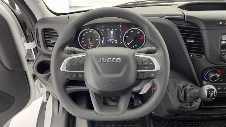 Iveco Daily 35s14h 3750 2.3 136ch benne alu jpm + grue pk 2900 - Image 09 (July 7, 2026)