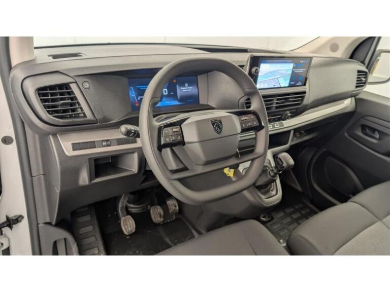 Peugeot Expert fourgon M BLUEHDI 120 S BVM6 - Image 13 (July 7, 2026)